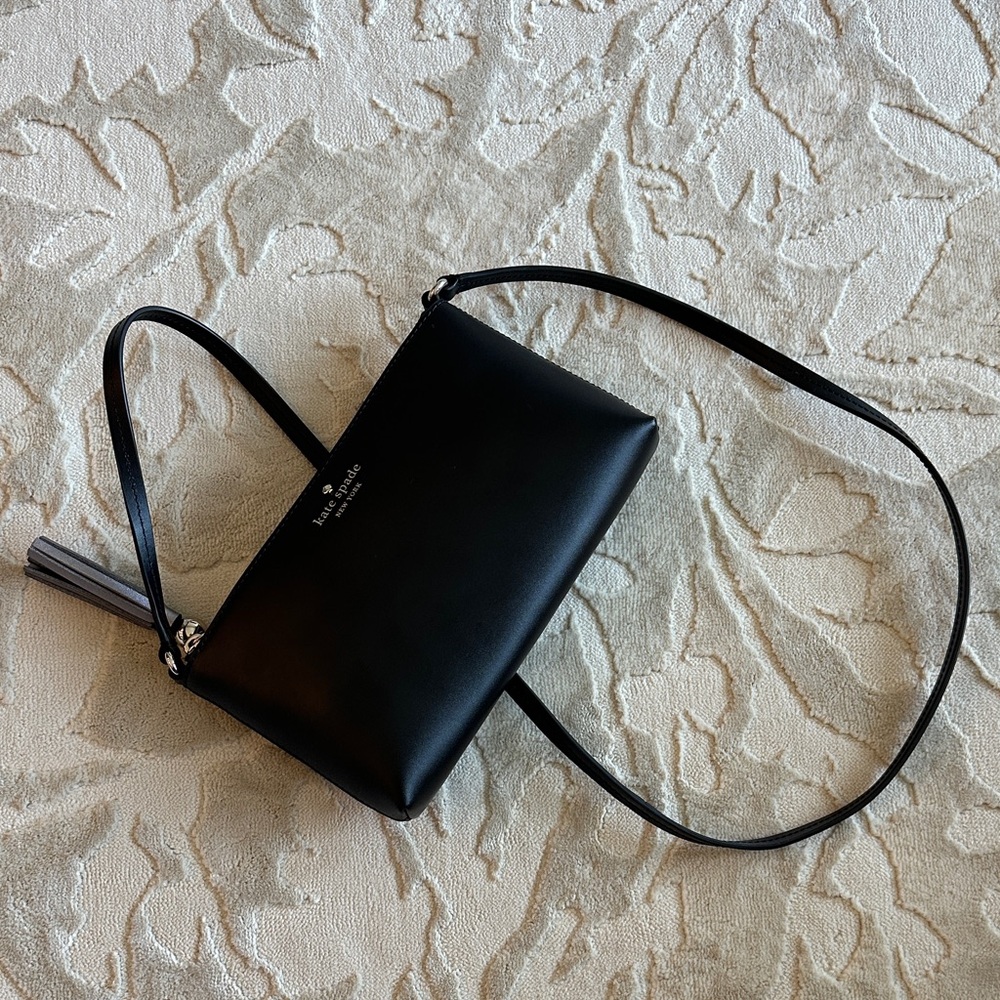 Kate Spade Elegant Black Crossbody Bag